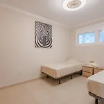 The Sunset - 2 Bedroom *