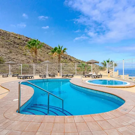 The Sunset - 2 Bedroom *